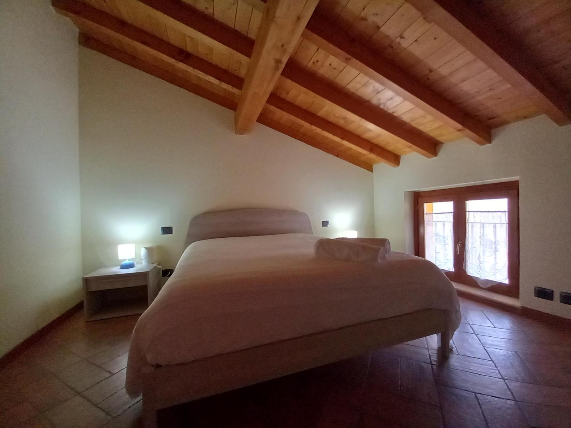 Casa Vacanze Tania Somendenna Экстерьер фото